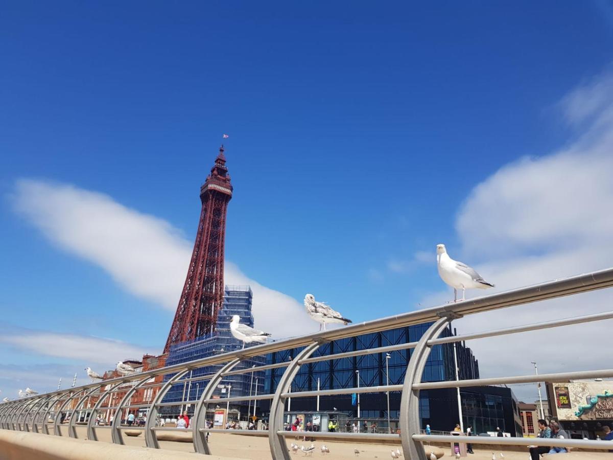 Brooklyn Hotel Blackpool Buitenkant foto