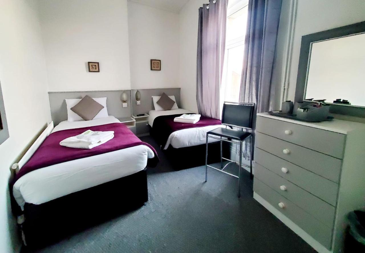 Brooklyn Hotel Blackpool Buitenkant foto