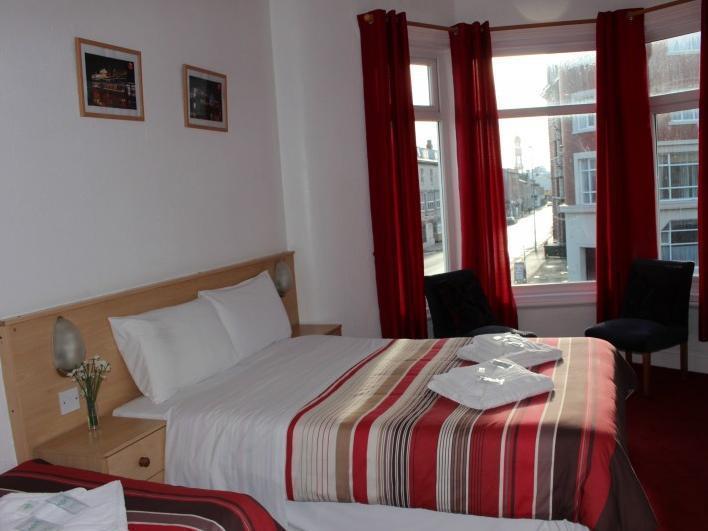 Brooklyn Hotel Blackpool Buitenkant foto